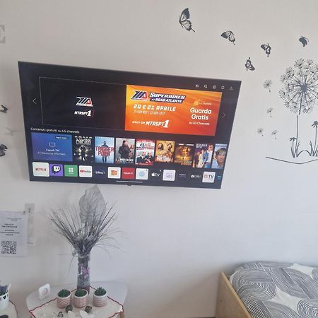 Iris Apartment Cislago Екстериор снимка